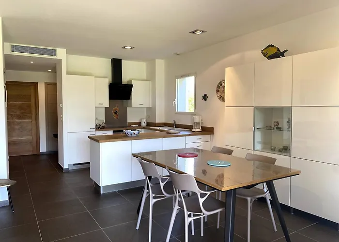 T3cj N14 Apartment Pinarellu (Corsica)